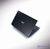 Acer_Aspire5253_4