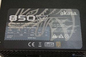 00031 AKASA_VENOMPOWER850W_WWW.XTREMEHARDWARE.COM